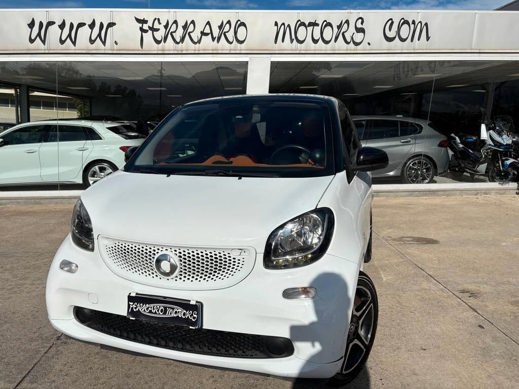Smart ForTwo 70 1.0 2016/105.000 KM Tua a soli 115 Euro al mese