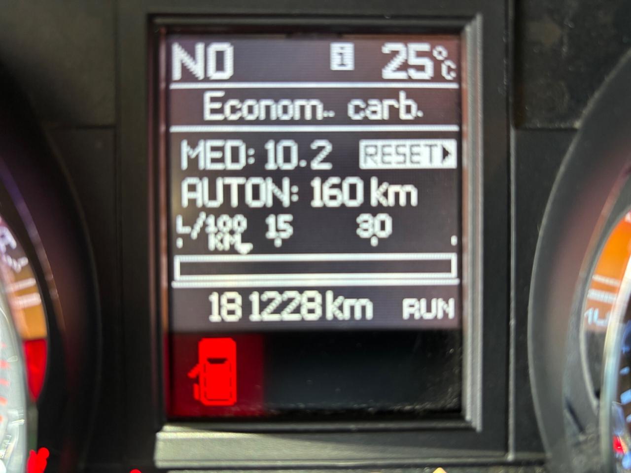 Lancia Voyager 2.8 Turbodiesel Silver 177 CV