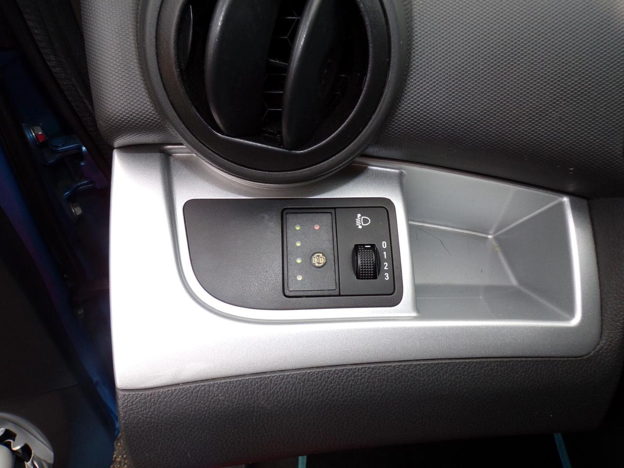 CHEVROLET SPARK DEL 2013 132.000 KM MOTORE 1.0 BENZINA / GPL X NEOPATENTATI