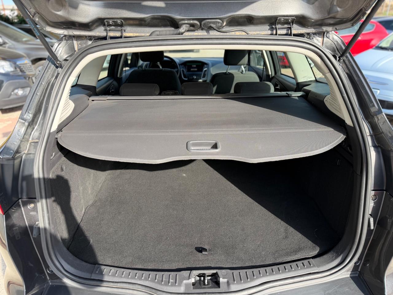 Ford Focus 1.5 TDCi 120 CV SW Titanium Km Certificati