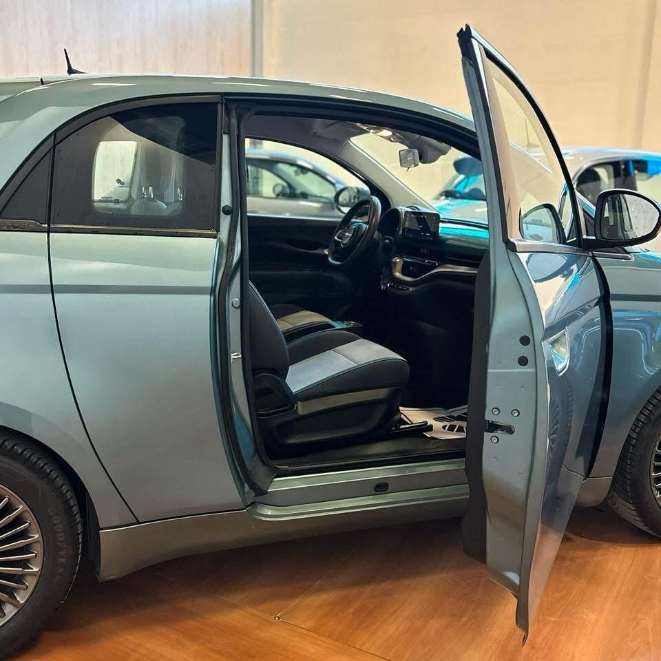 Fiat 500 500e 3+1 42 kWh Icon