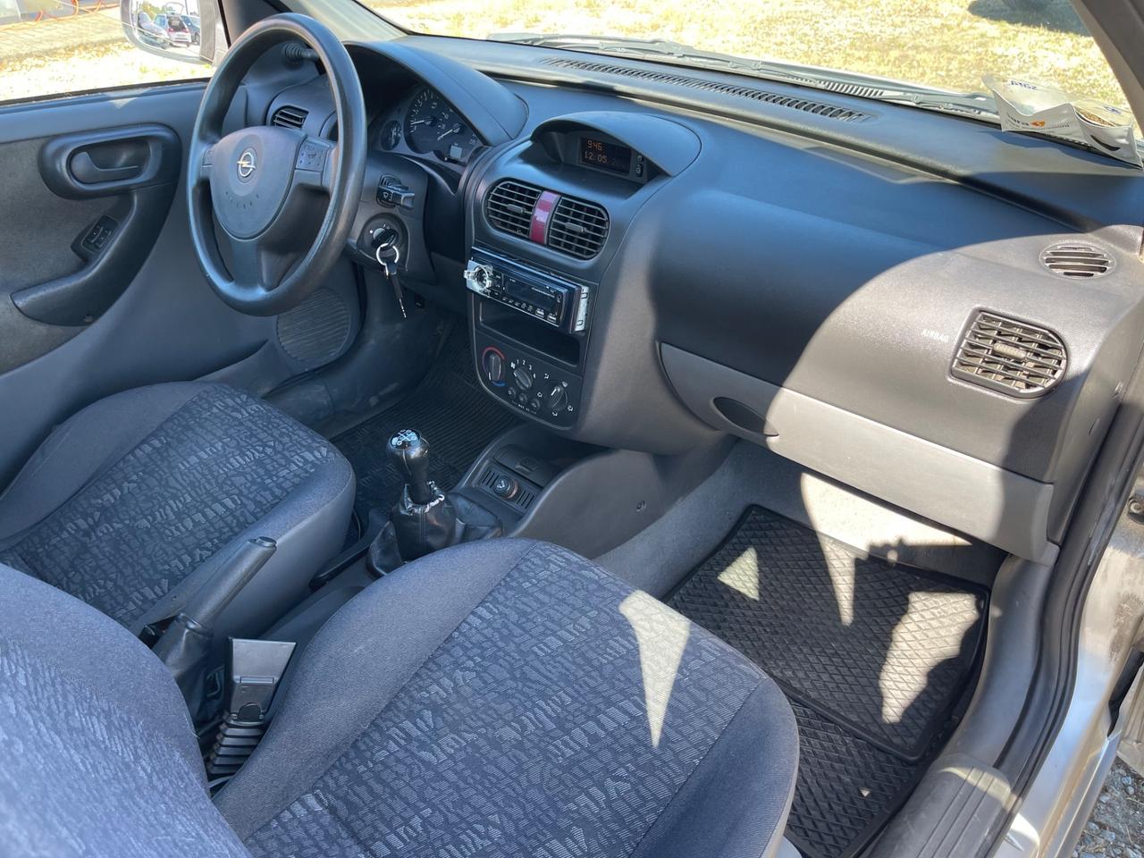 Opel Corsa 1.2 5 porte Comfort NJOY