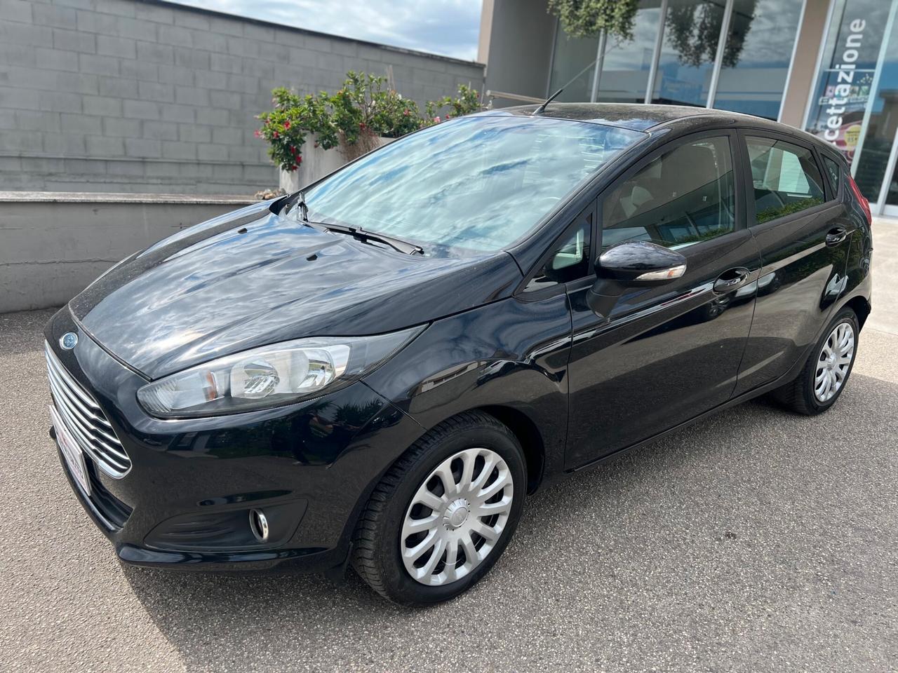 Ford Fiesta 5pt 1.5 tdci 75cv Business CLIMA/PDC PERFETTA!!