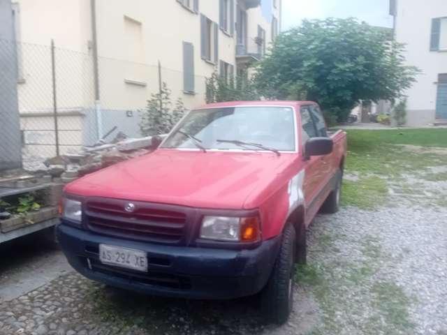 Mazda Pick Up Cab Plus 2.5 4 POSTI