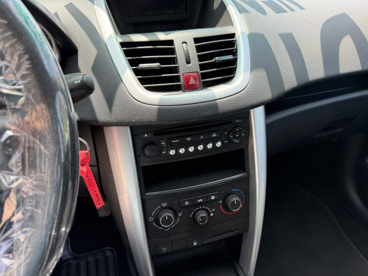 Peugeot 207 Plus 1.4 HDi 70CV 5 porte - 68 CAVALLI - ANNO 04/2014