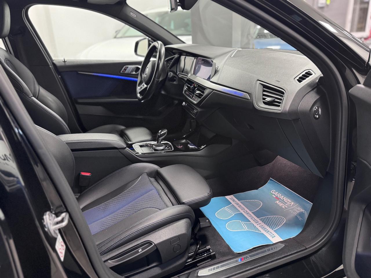 Bmw 116 116d 5p. Msport