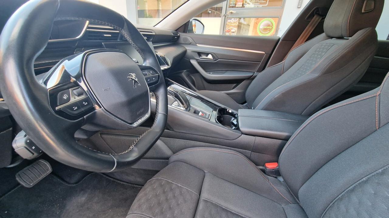 Peugeot 508 BlueHDI 130CV SW Allure