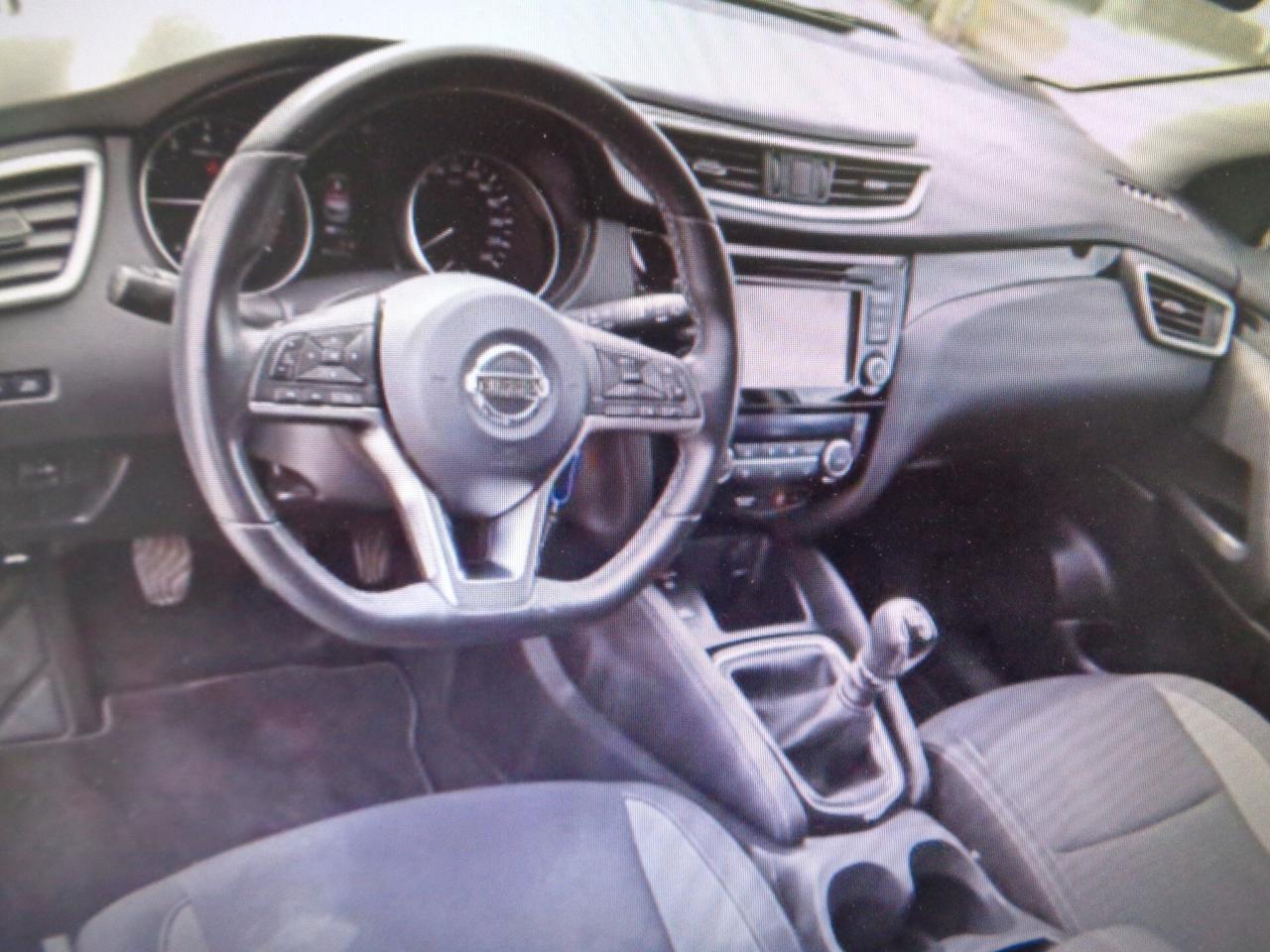 Nissan Qashqai 1.3 DIG-T 140 CV Business