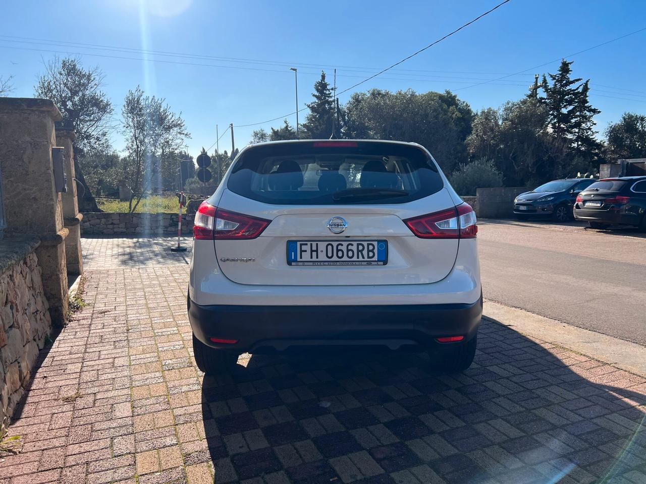 Nissan Qashqai 1.6 dCi X-Tronic 2WD N-CONNECT