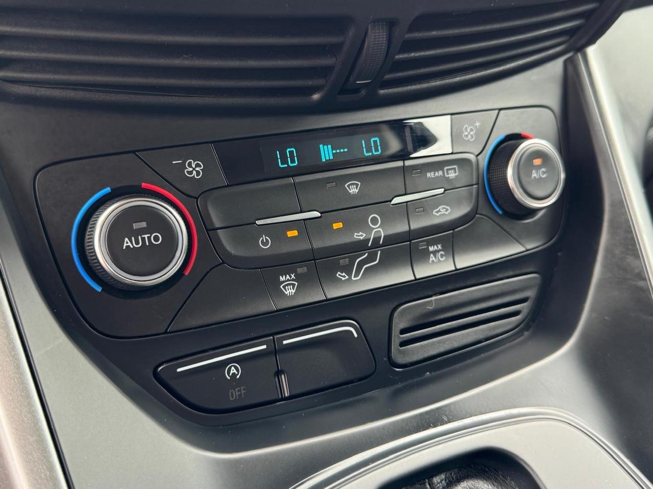 Ford Kuga 2.0 TDCI 120 CV 2WD Powershift