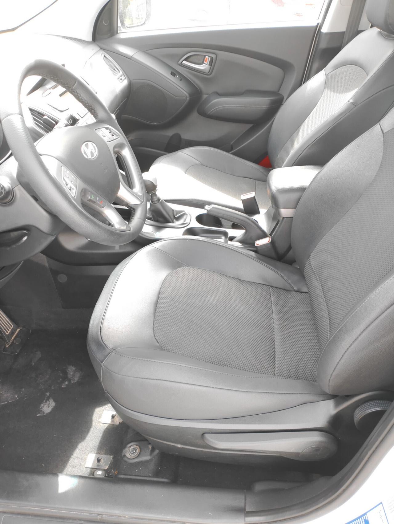 Hyundai iX35 1.7 CRDi 2WD Xpossible