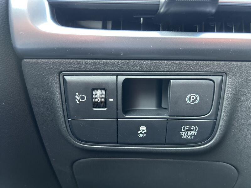 Hyundai Tucson III 2024 1.6 hev Business 2wd auto