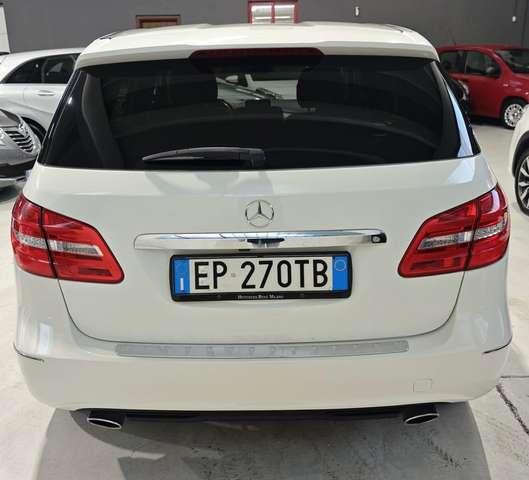 Mercedes-Benz B 180 B180 Premium Led Navigatore pelle Neopatentati