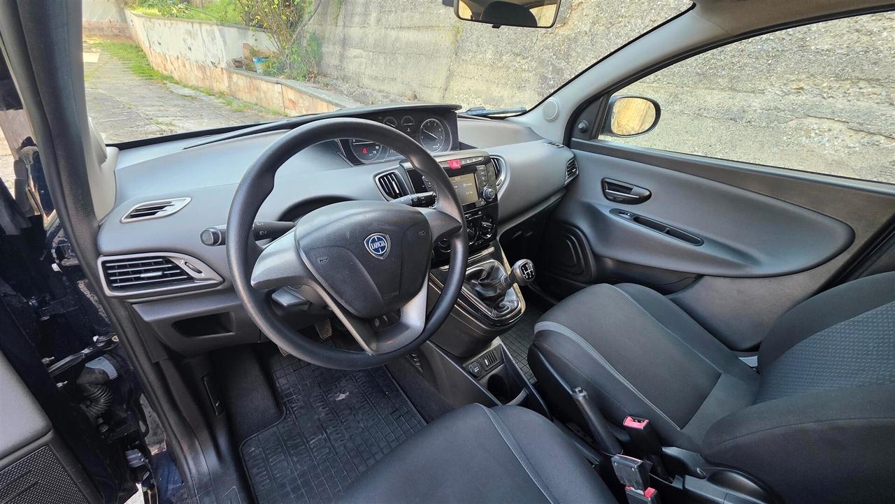 Lancia Ypsilon 1.3 MJT 16V 95 CV 5 porte S&S Unyca