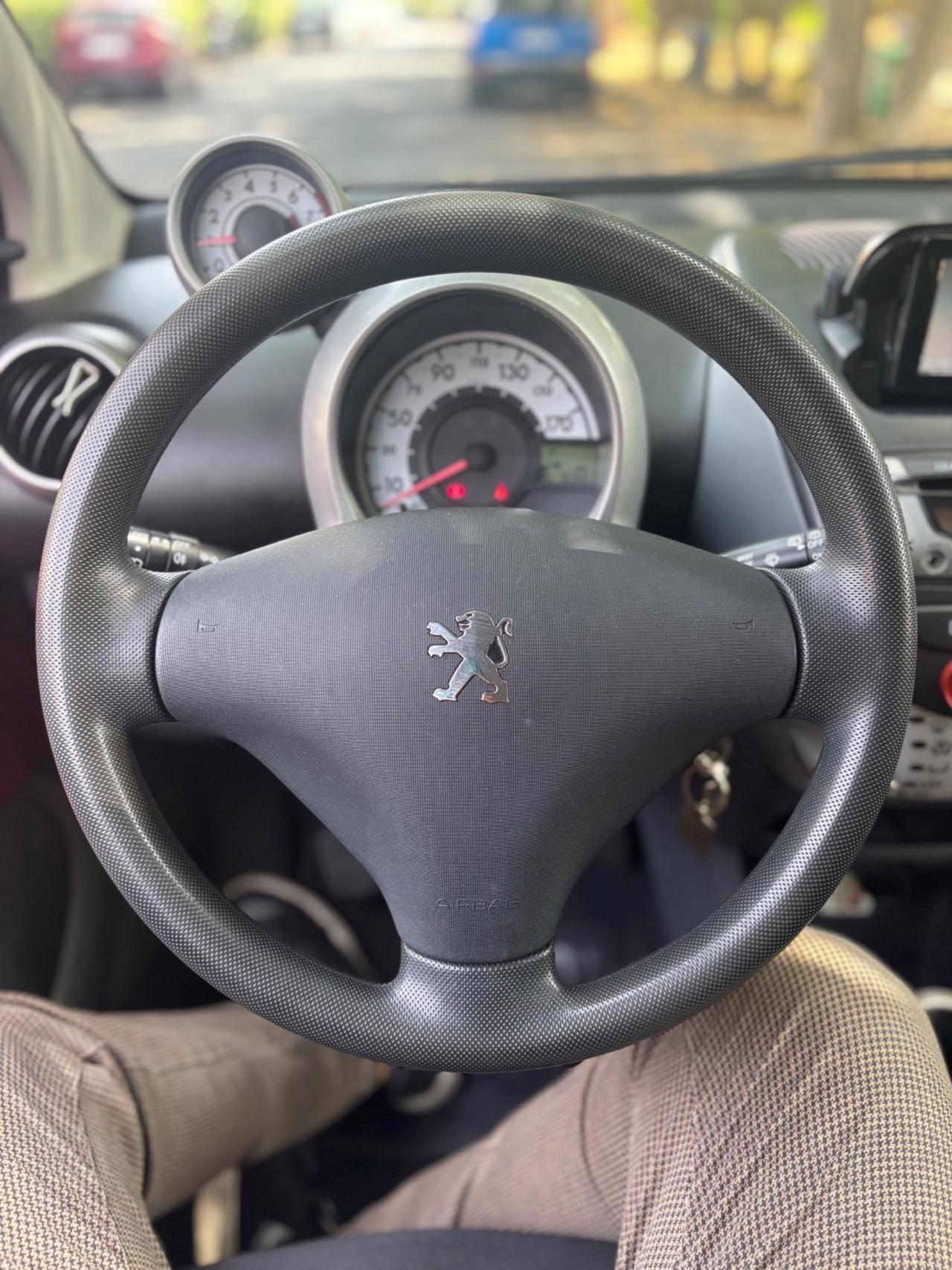 Peugeot 107 1.0 68CV 5p. Active 2012 unico proprietario