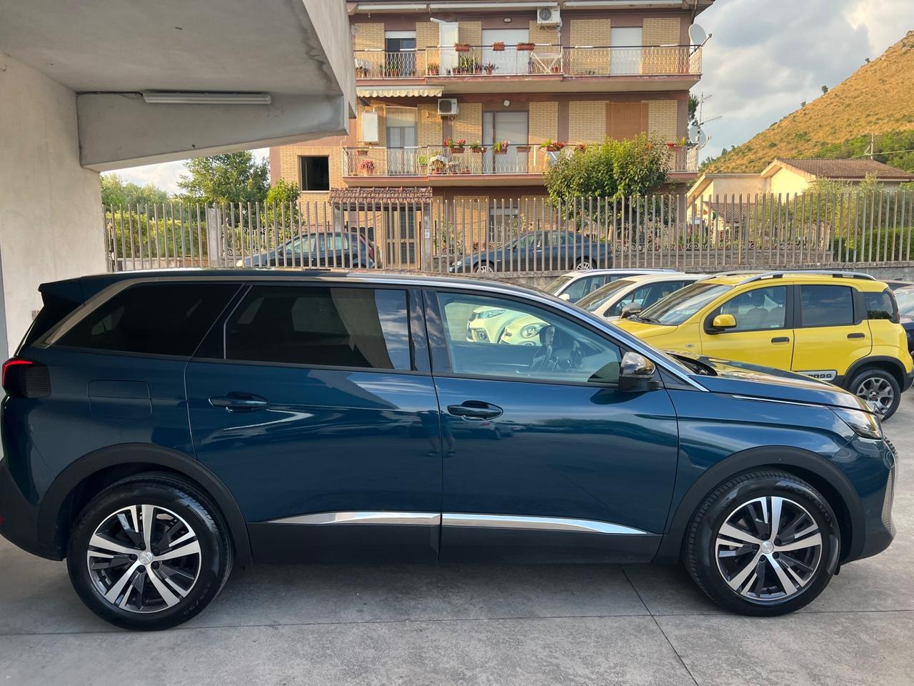 Peugeot 5008 BlueHDi 130 S&S EAT8 Allure Pack