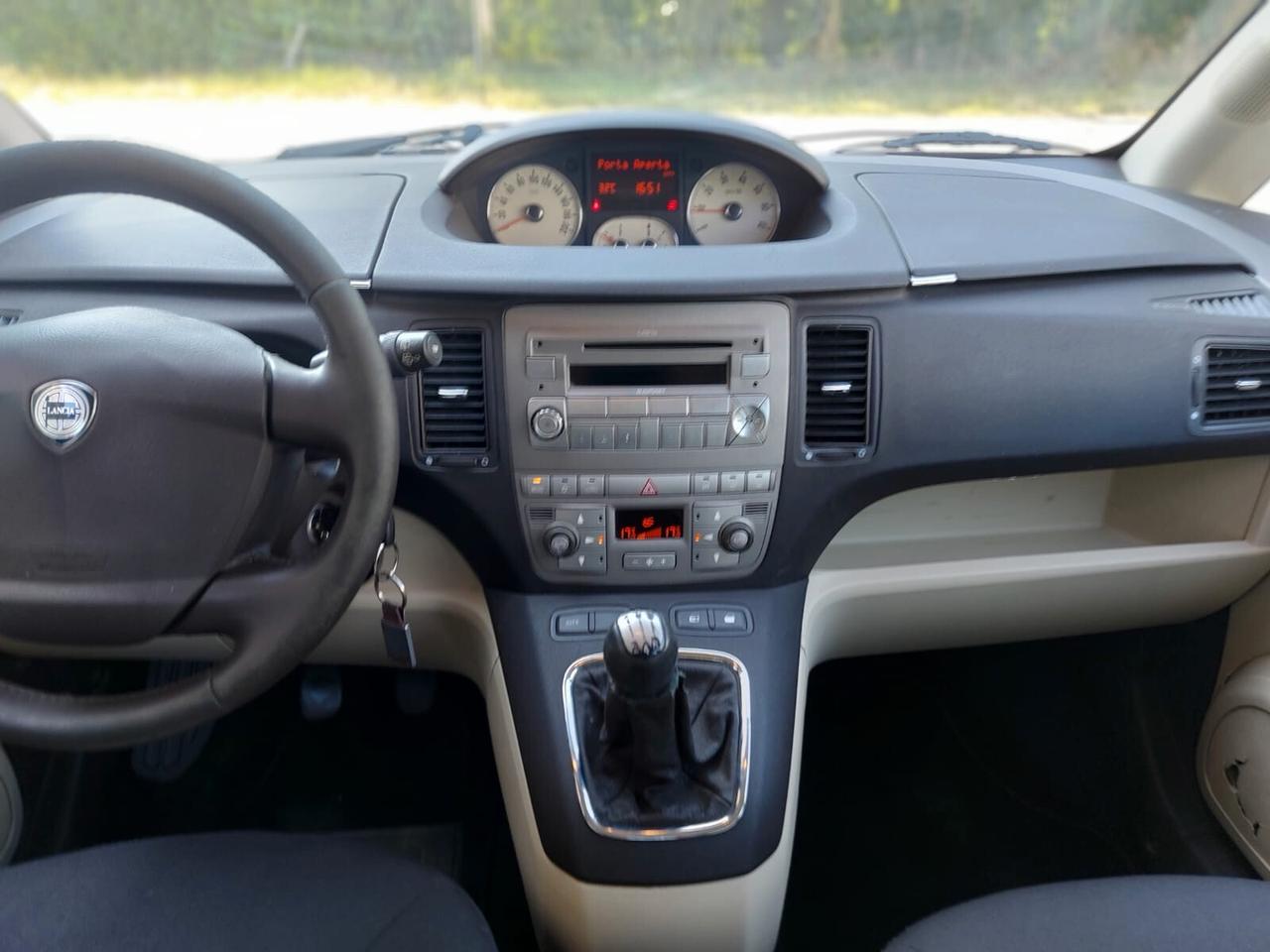 Lancia MUSA 1.9 Multijet Oro