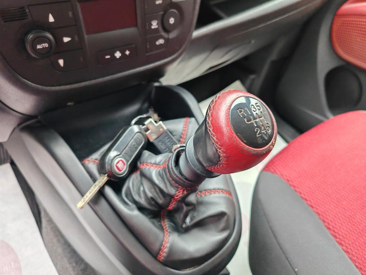 Fiat Doblo 1,6 diesel 11/2015 Cv105