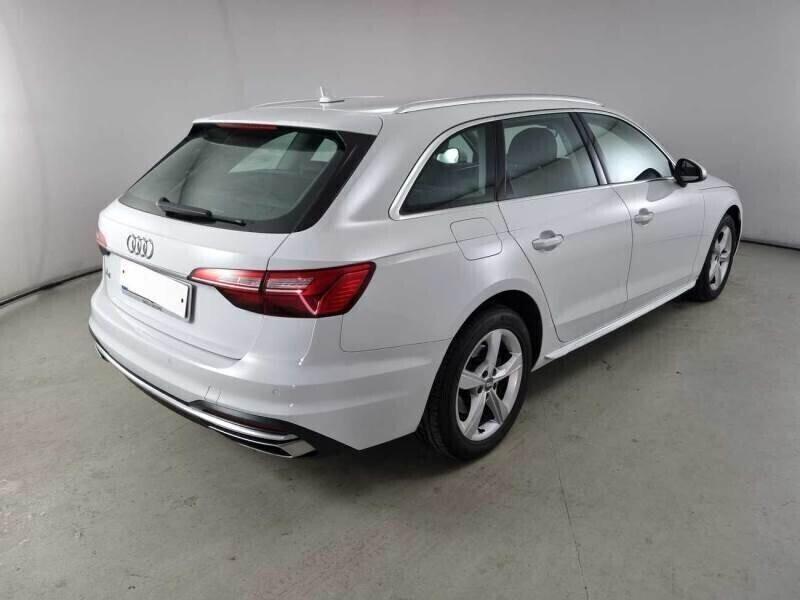 Audi A4 Avant 35 TFSI S tronic Business Advanced