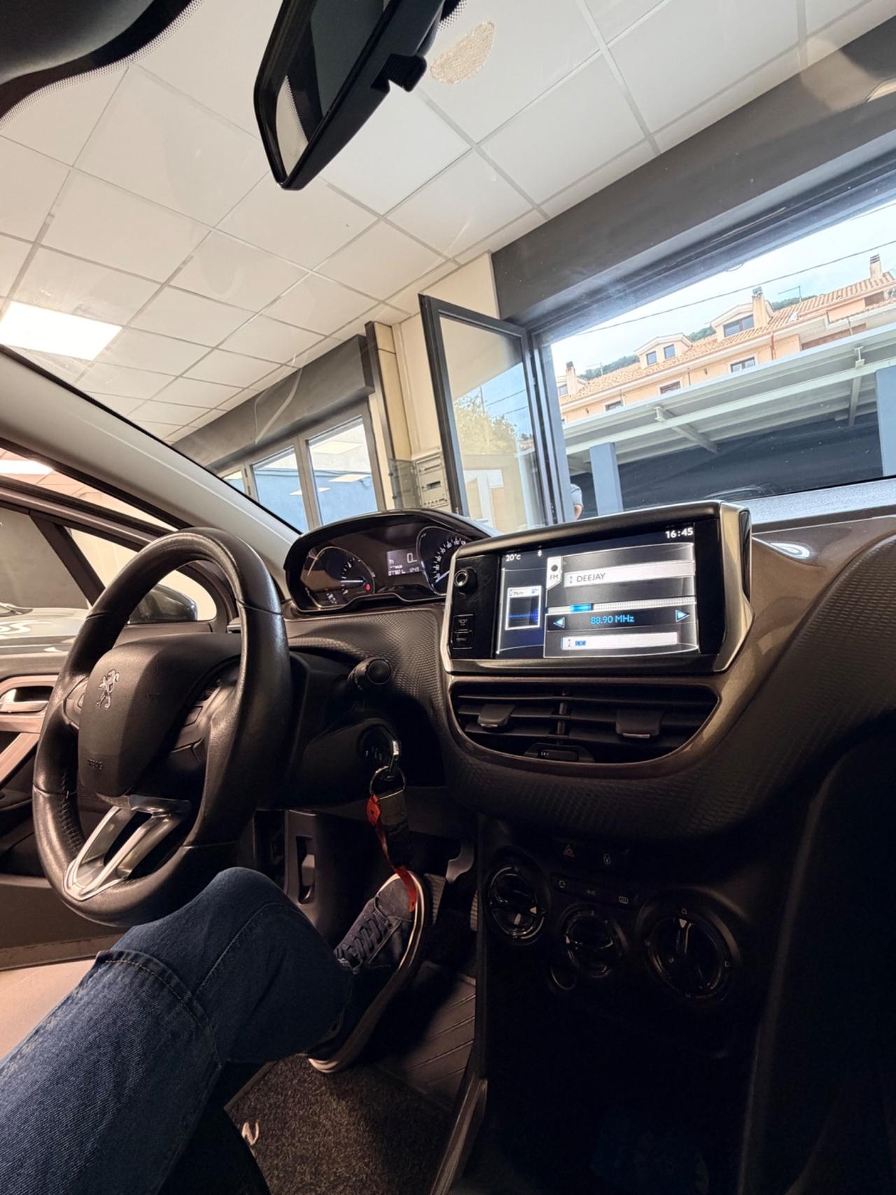 Peugeot 2008 1.6 e-HDi 92 CV Stop&Start Allure