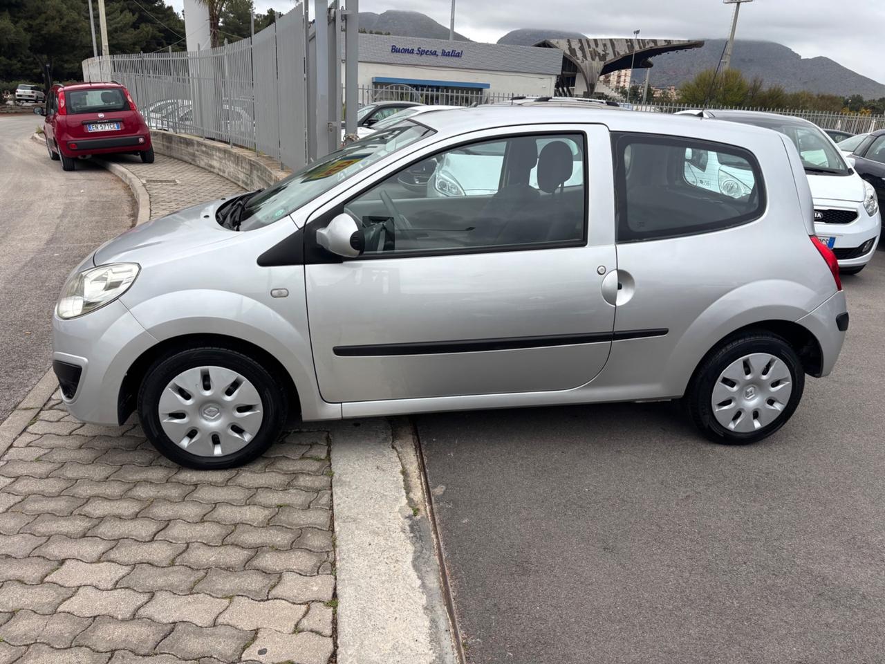 Renault Twingo 1.2 8V Dynamique