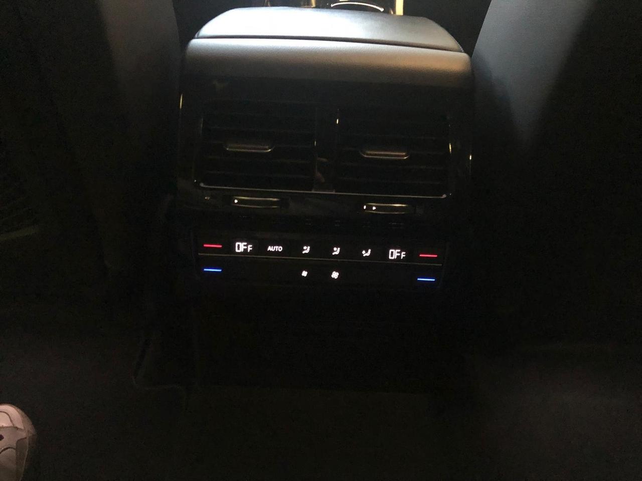 Volkswagen Touareg 3.0 V6 TDI SCR Advanced