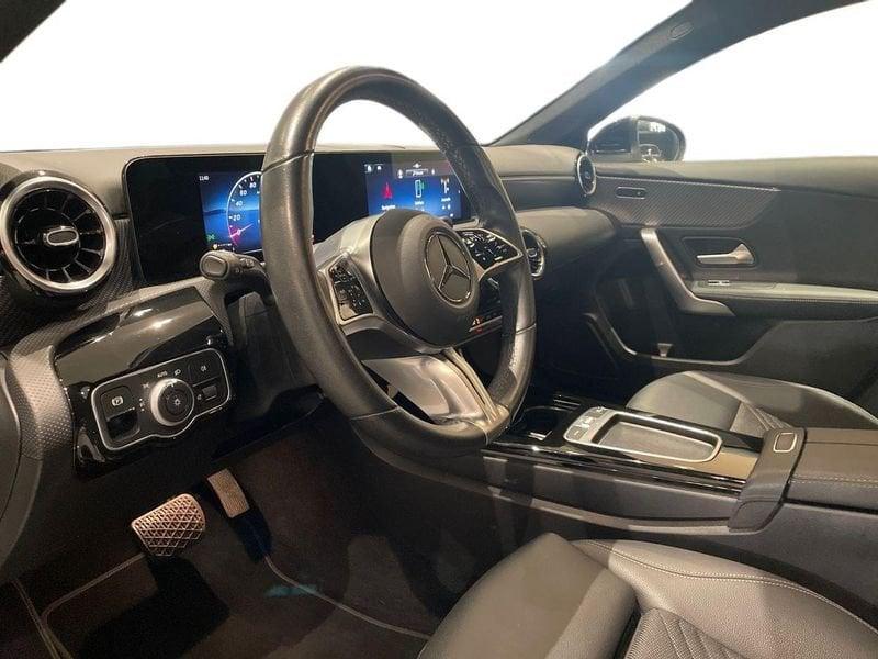 Mercedes-Benz Classe A A 180 d Progressive Advanced auto