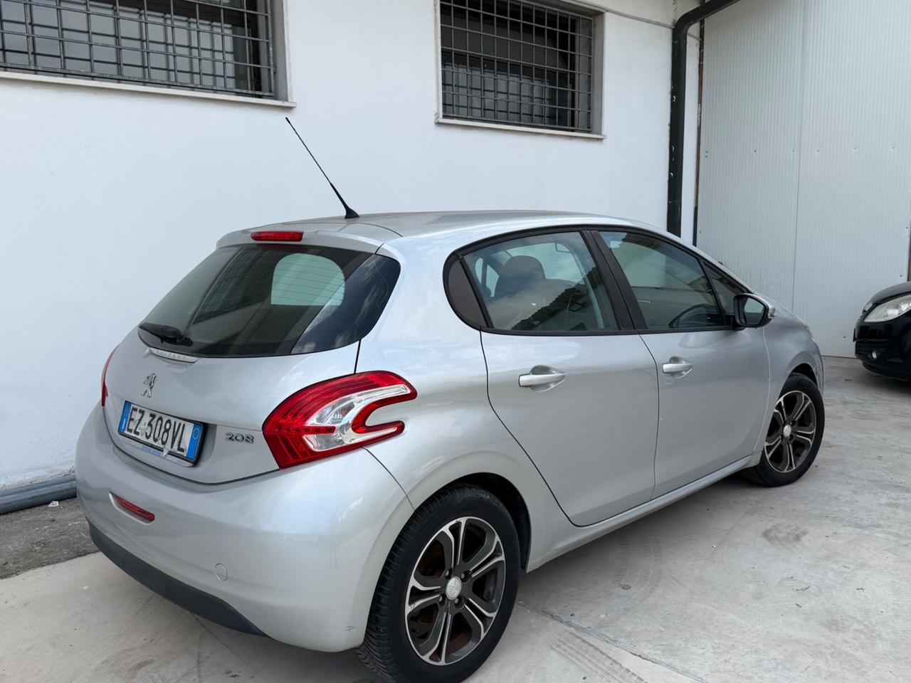 Peugeot 208 1.4 VTi 95 CV 5p. GPL MOTORE ROTTO