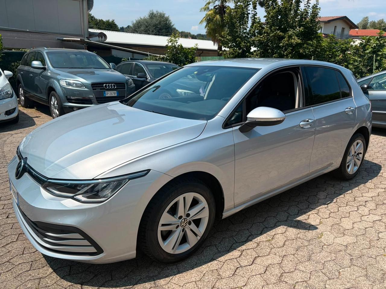 Volkswagen Golf 2.0 TDI 115 CV SCR Life*EURO6*NEOPATENTATI