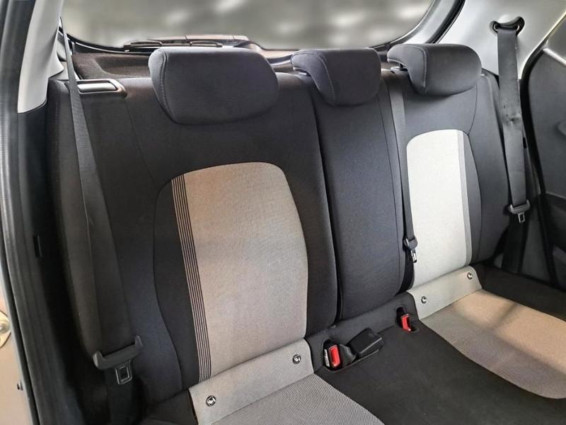 HYUNDAI i10 P/M 1l 67hp Advance