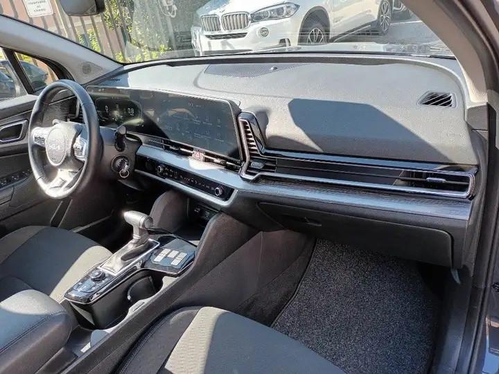 Kia Sportage 1.6 CRDi MHEV DCT Business 136cv