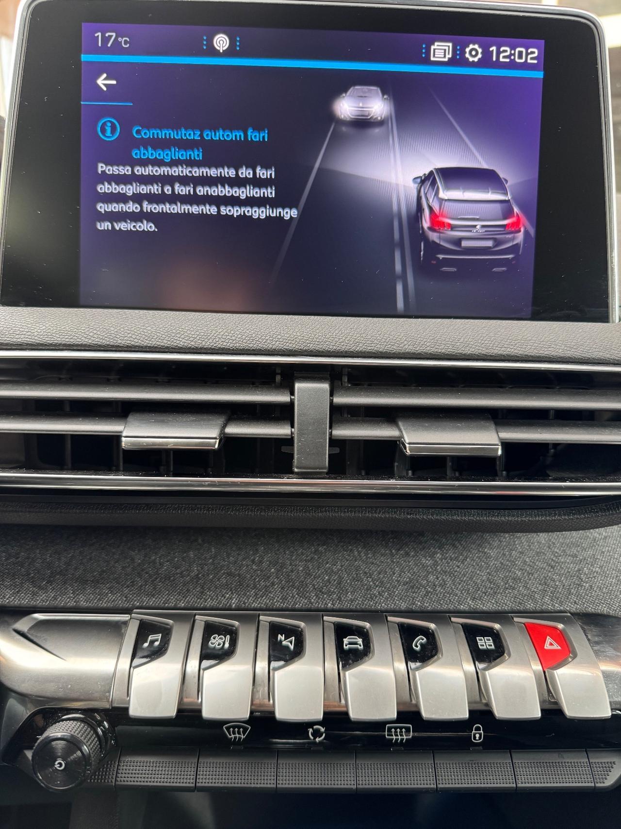 Peugeot 3008 BlueHDi 130 S&S EAT8 Allure