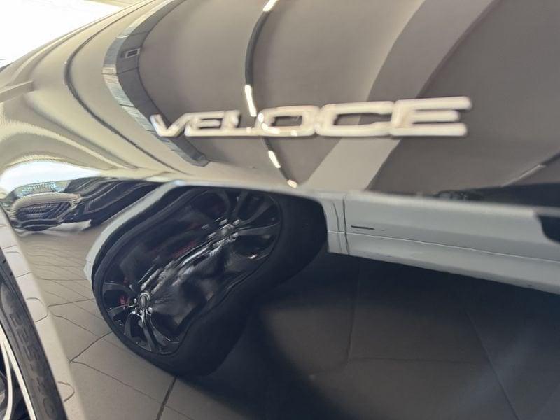Alfa Romeo Giulia 2.2 Turbodiesel 210 CV AT8 Veloce