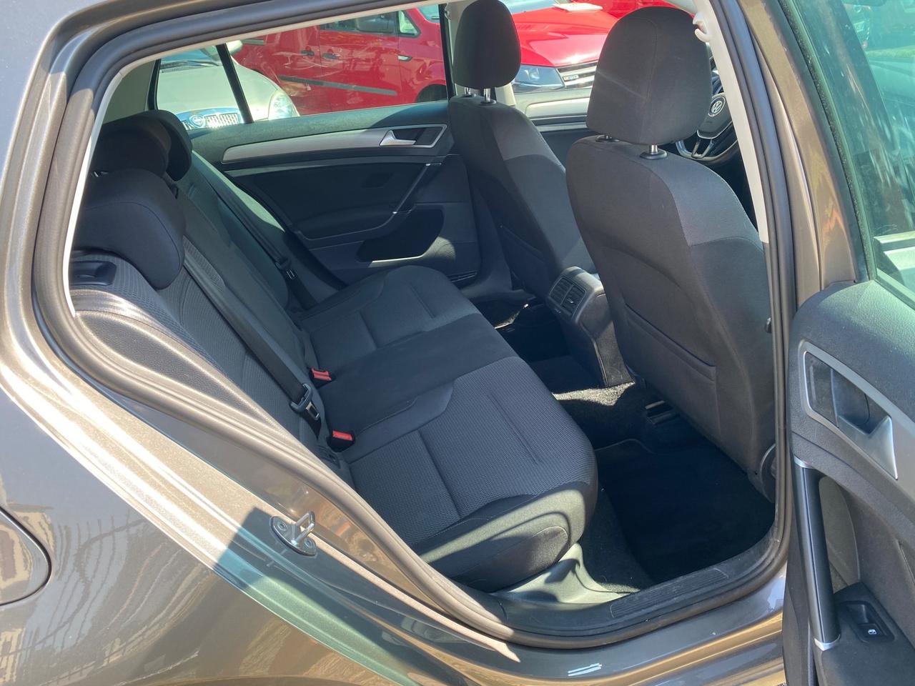 Volkswagen Golf 1.4 TGI DSG Comfortline BlueMotion