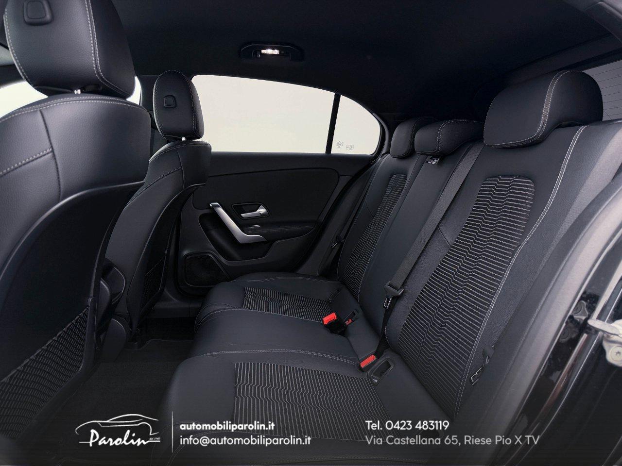 Mercedes A 200 Sport 7G-DCT Park-Display10.25''-Sedili riscaldabili
