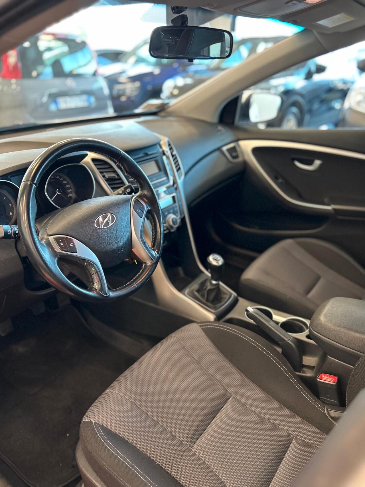 Hyundai i30 1.4 5p. Comfort