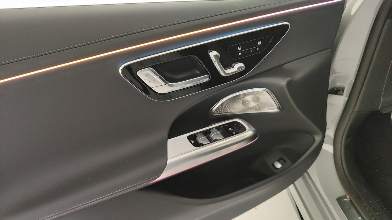 Mercedes-Benz E 220 d 4MATIC