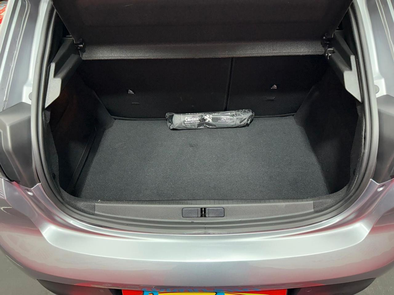 Peugeot 208 PureTech 1.2 75cv Active - 2020