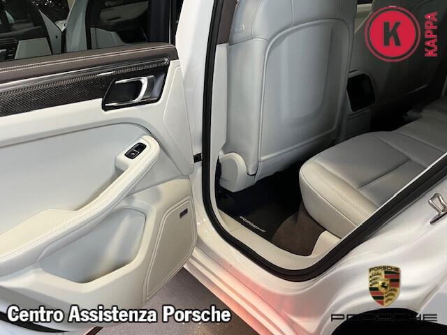 Porsche Macan 3.6 Turbo