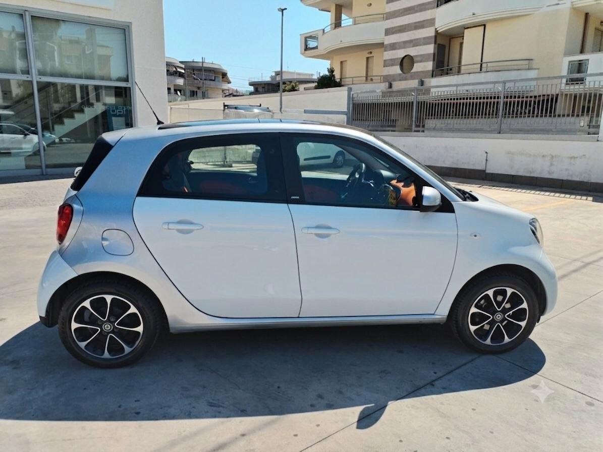 Smart ForFour 70 1.0 Passion -Tetto-Clima Automatico-
