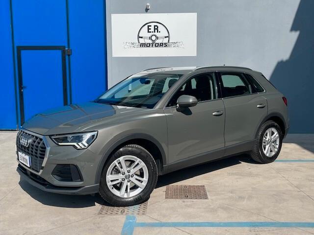 Audi Q3 35 TFSI S tronic Business Advanced