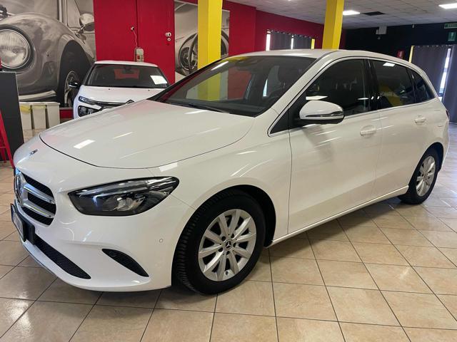 MERCEDES-BENZ B 180 d*LED/PELLE/TELEC/AUTOMATICA*