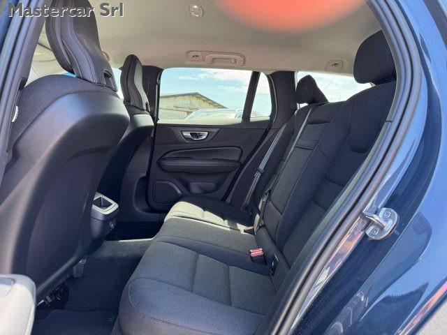 VOLVO V60 2.0 B4 197cv Auto MOMENTUM PRO - GK864FV