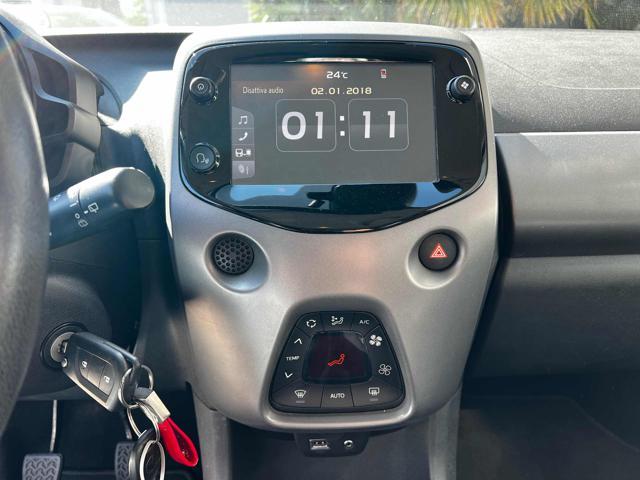 TOYOTA Aygo Connect 1.0 VVT-i 72 CV 5 porte x-fun