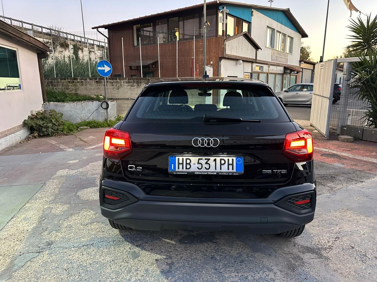 Audi Q2 35 TFSI S tronic Business