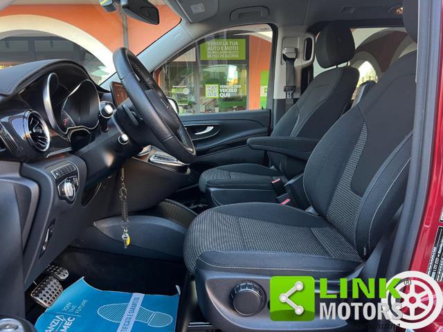 MERCEDES-BENZ V 220 d Automatic Sport Compact Night Edition