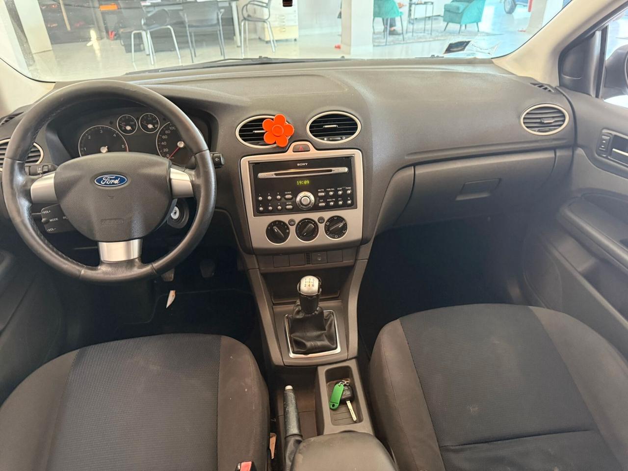 Ford Focus C-Max 1.6 TDCi (90CV) NEOPATENTATI