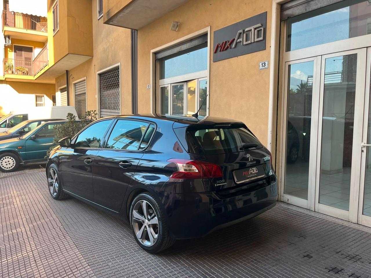 Peugeot 308 1.6 HDi 100cv Buisness