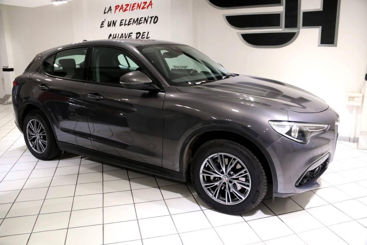 Alfa Romeo Stelvio 2.2 t Executive Q4 180cv auto