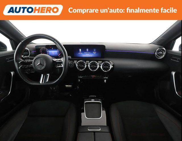 MERCEDES-BENZ A 180 Automatic AMG Line Premium